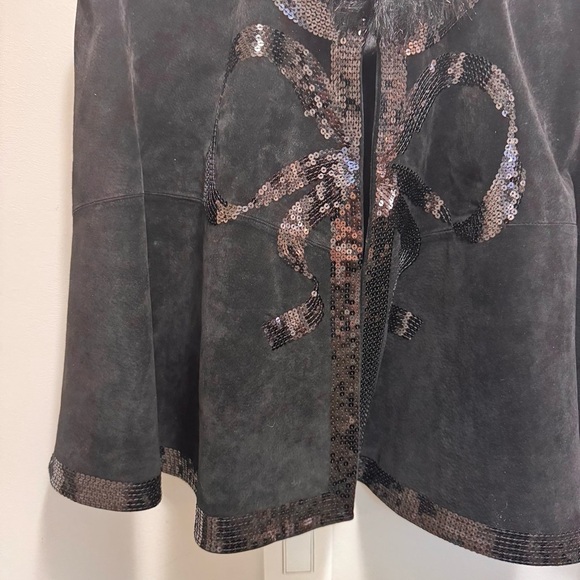 Adrienne Landau Black Suede Leather Faux Fur Sequin Cape NWT Brand New - Picture 3 of 11